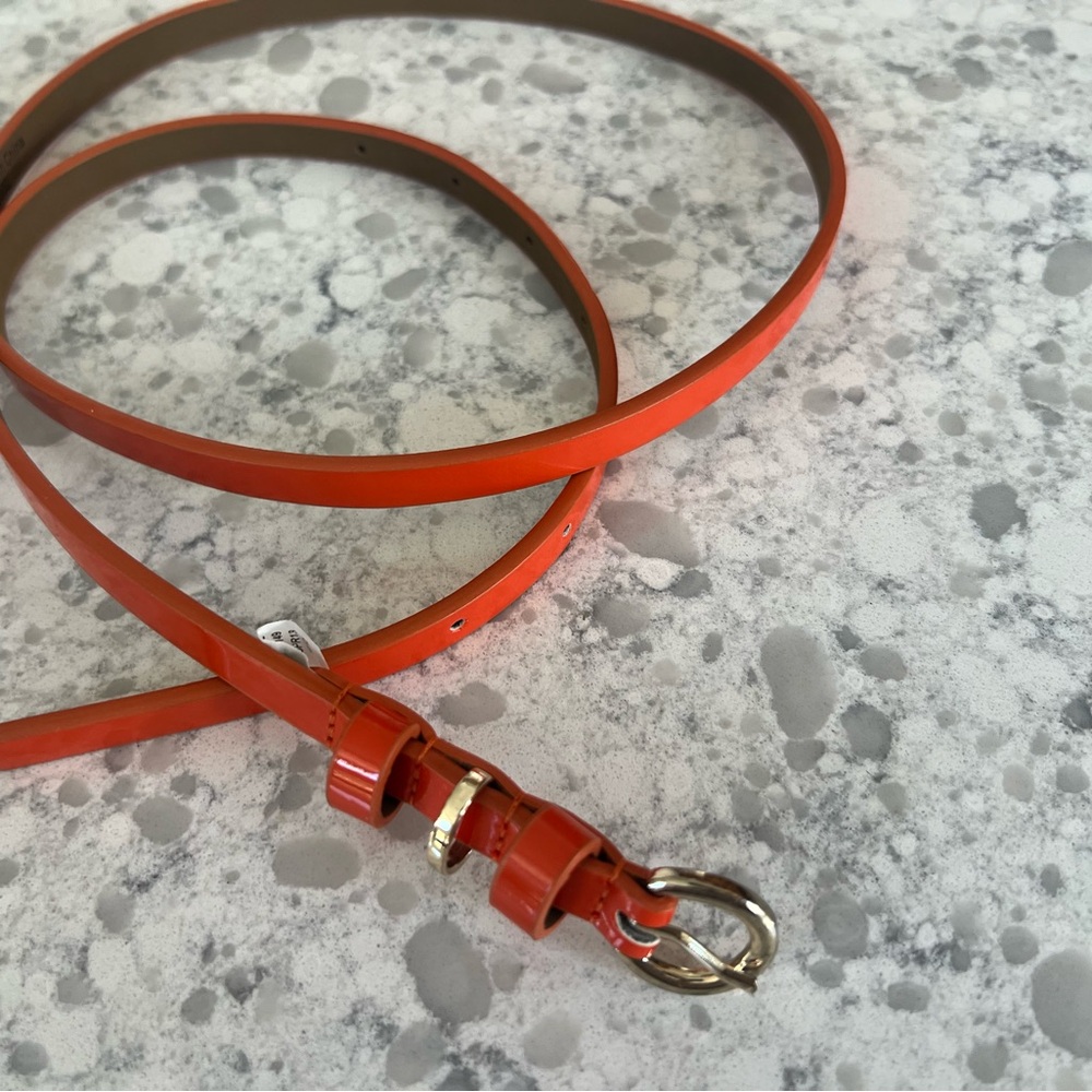 Banana Republic coral skinny Belt size L